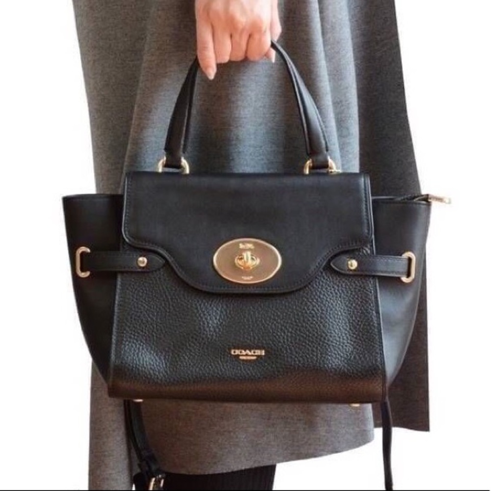 Coach Black Medium/Large Blake Leather Flap Carryall Purse Style: F32106 - Picture 4 of 4
